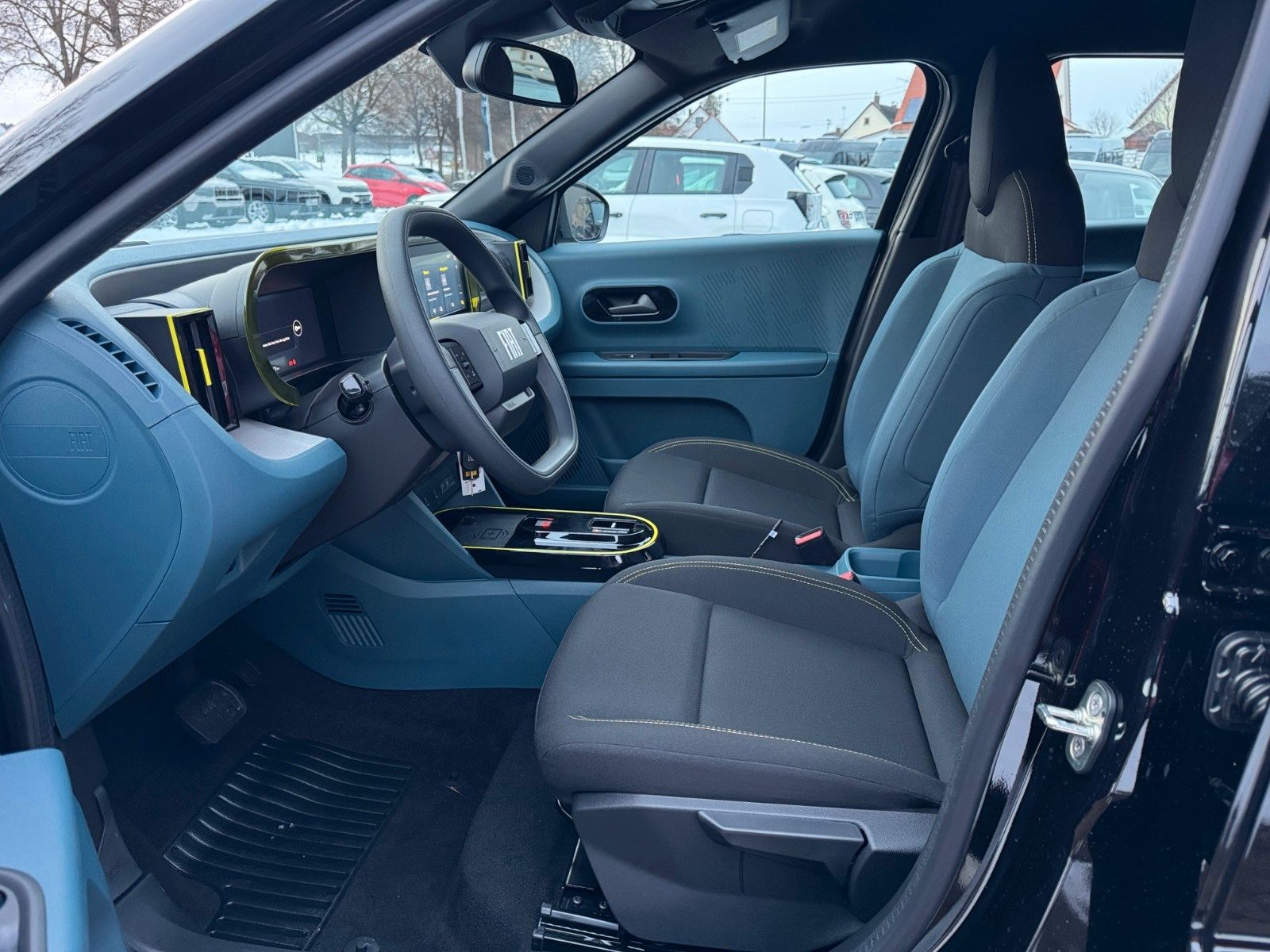 Fahrzeugabbildung Fiat Grande Panda 1.2 110PS Business Edition Navi