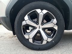 Fahrzeugabbildung Duster III TCe 130 Journey 4x4 1.2 Mild-Hybrid E