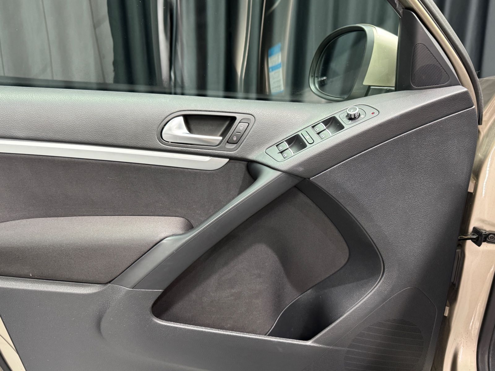 Fahrzeugabbildung Volkswagen Tiguan Life BMT 4Motion|DSG|NAVI|XENON|