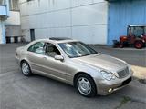 Mercedes-Benz Mercedes C240 Elegance w203 1. Hand Automatik - gebrauchte Mercedes-Benz C 240 aus dem Jahr 2000