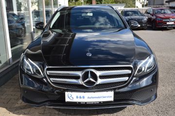 Mercedes E 200 - 8