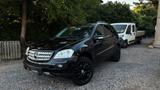 Mercedes-Benz ML 420 V8 *Scheckheft, PANO, LEDER* - Mercedes-Benz ML 420: Navigationssystem