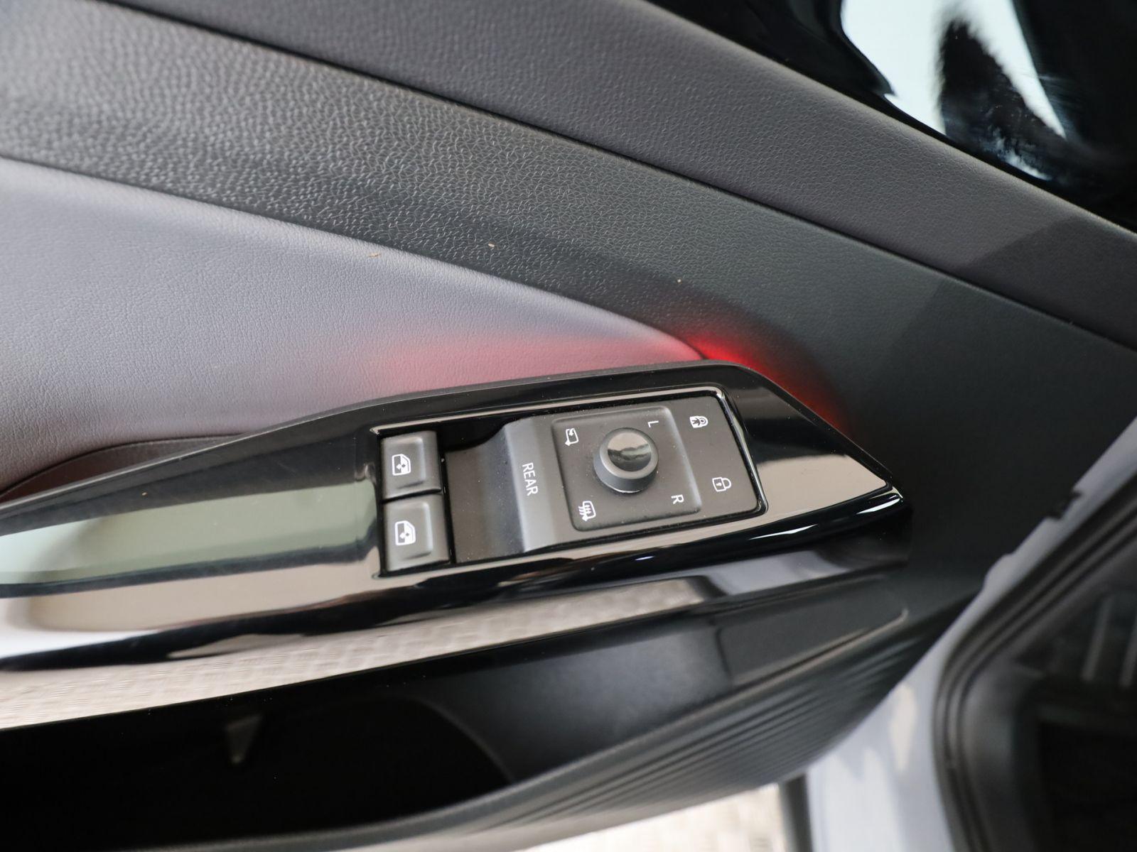 Volkswagen ID.4 Pro Performance AHK+LED+RFK+Navi+AppleCar