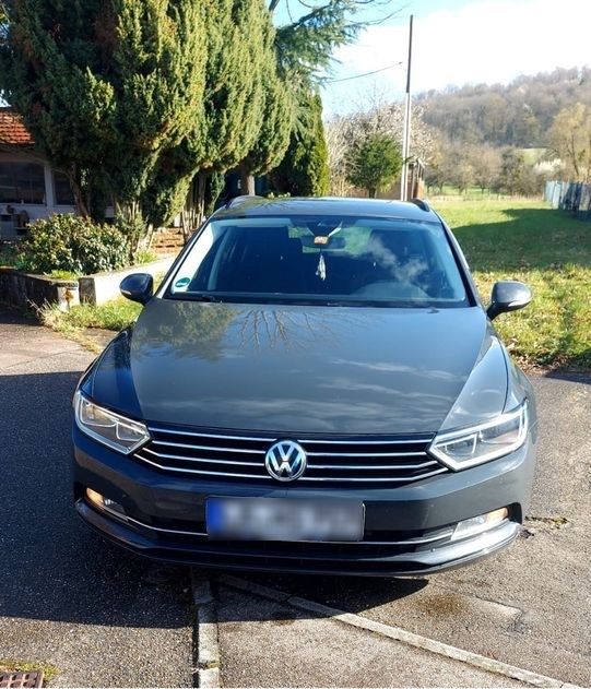 Image of Volkswagen Passat