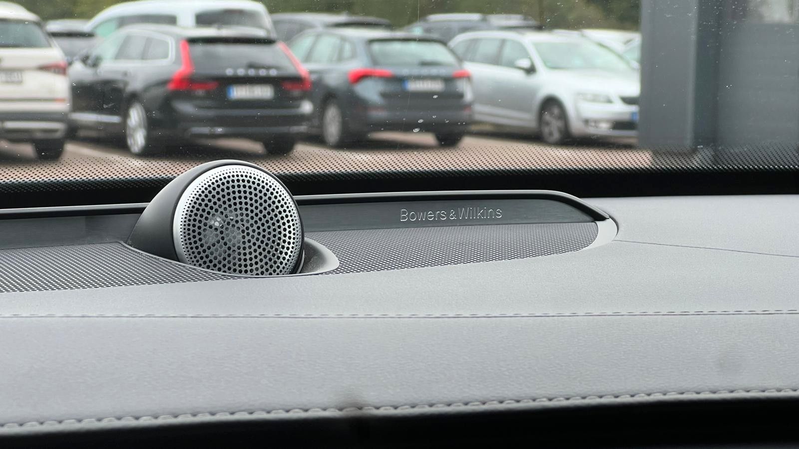 Fahrzeugabbildung Volvo XC90 T8 PHEV AWD R Design*360°*Massage*LUFT*B&W*