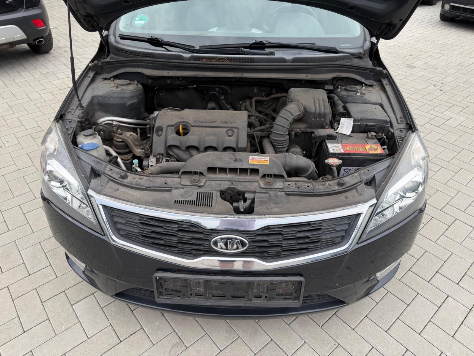 Kia ANDERE Ceed Vision 1.4