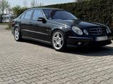 Mercedes-Benz E 55 AMG E -Klasse Lim. E 55 AMG - Mercedes-Benz: AMG E55