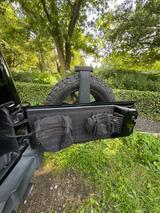 Jeep Wrangler 3.6l V6 Unlimited Sahara Automatik ... - Jeep Wrangler mit Benzin-Antrieb: Geländewagen, Automatik