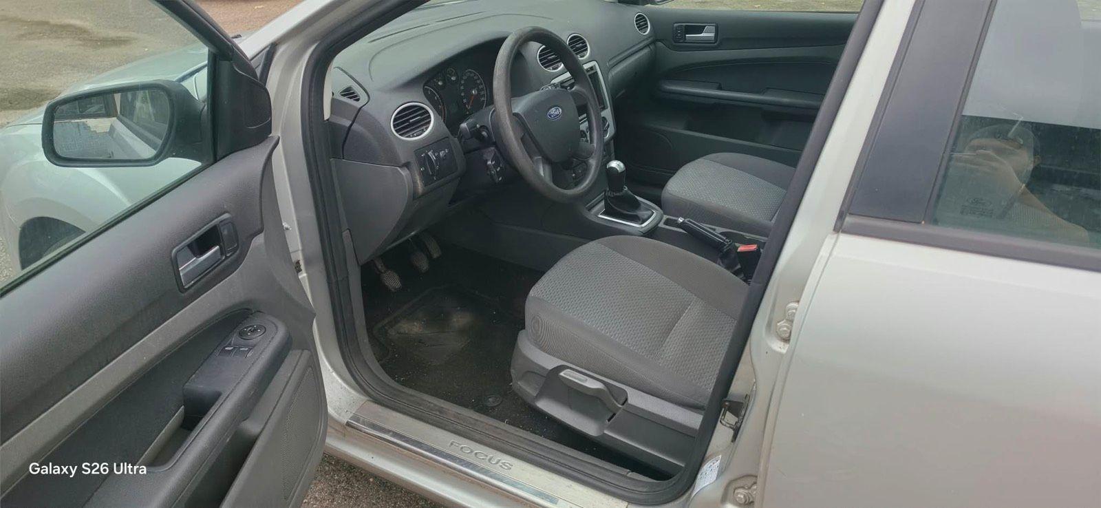 Ford Focus 2006 — photo 6
