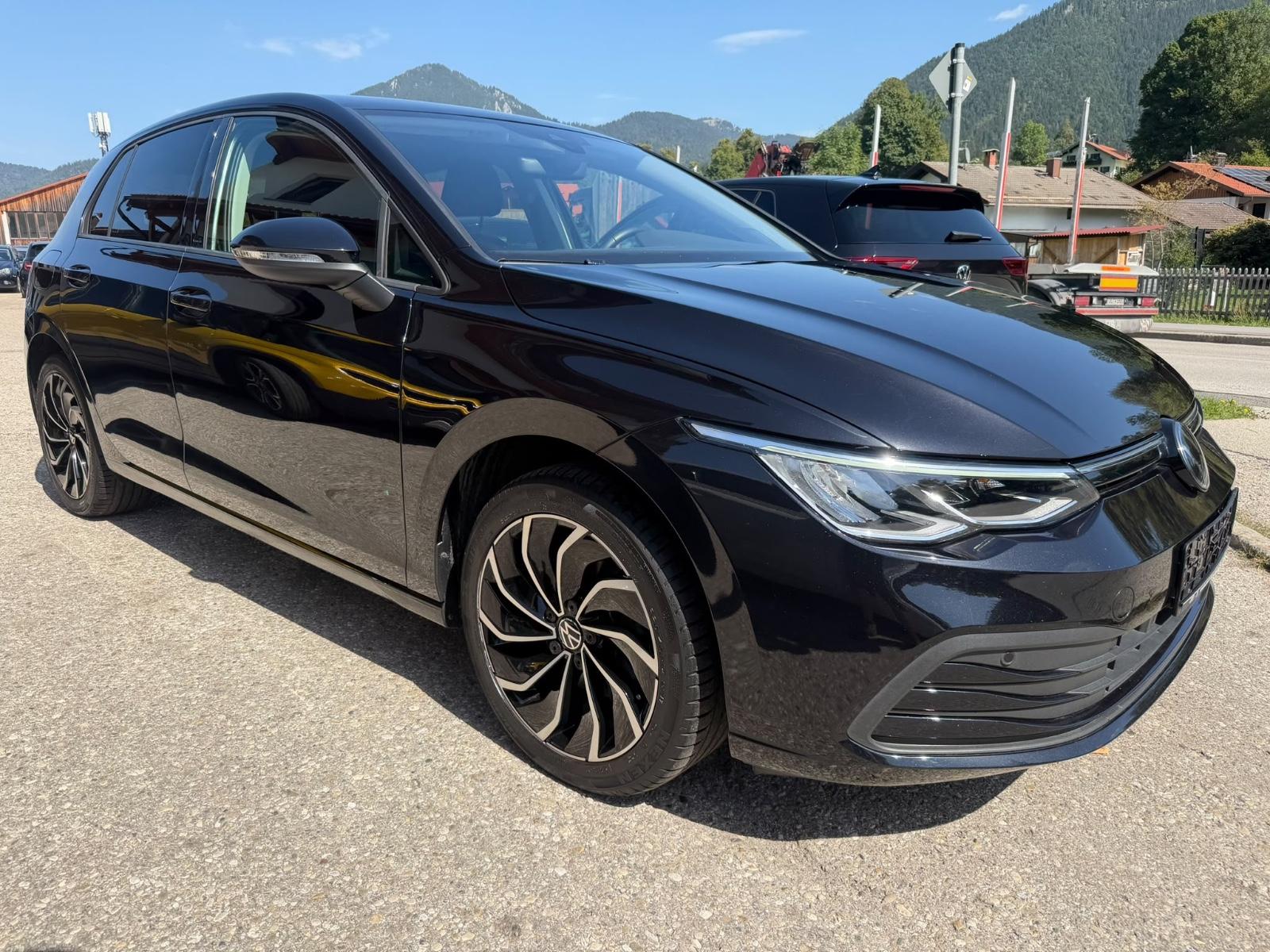 Volkswagen Golf VIII Limousine 2.0Ltr-85kW (116PS) TDI Life, миниатюра 10