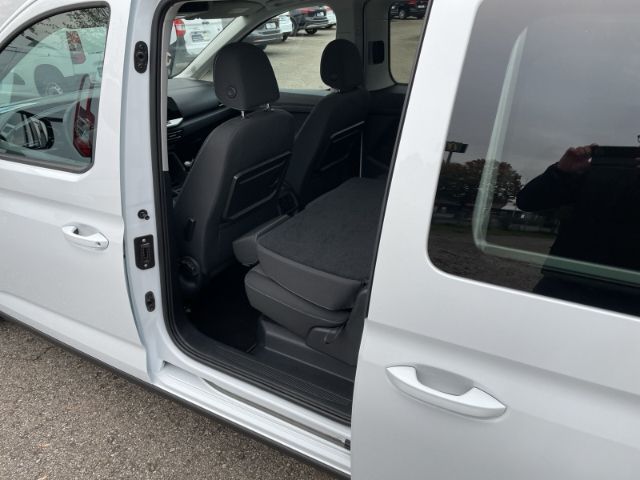 Fahrzeugabbildung Ford Tourneo Grand Connect 2.0 EcoBlue Active AWD 7-S