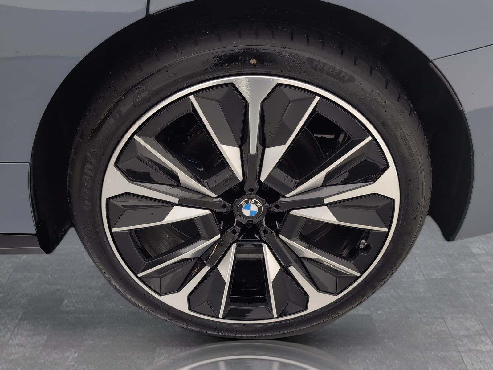 BMW iX - Bild 17