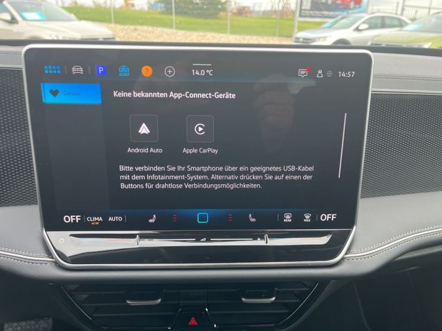 Passat Variant Business 1.5 eTSI DSG,IQ.DRIVE,AH