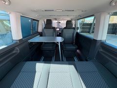 Fahrzeugabbildung Volkswagen T6.1 Multivan DSG Navi Sitzh ACC R.Cam 3xKlima