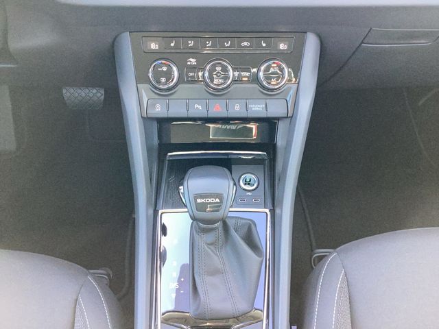 Karoq 1.5TSI DSG Tour AHK