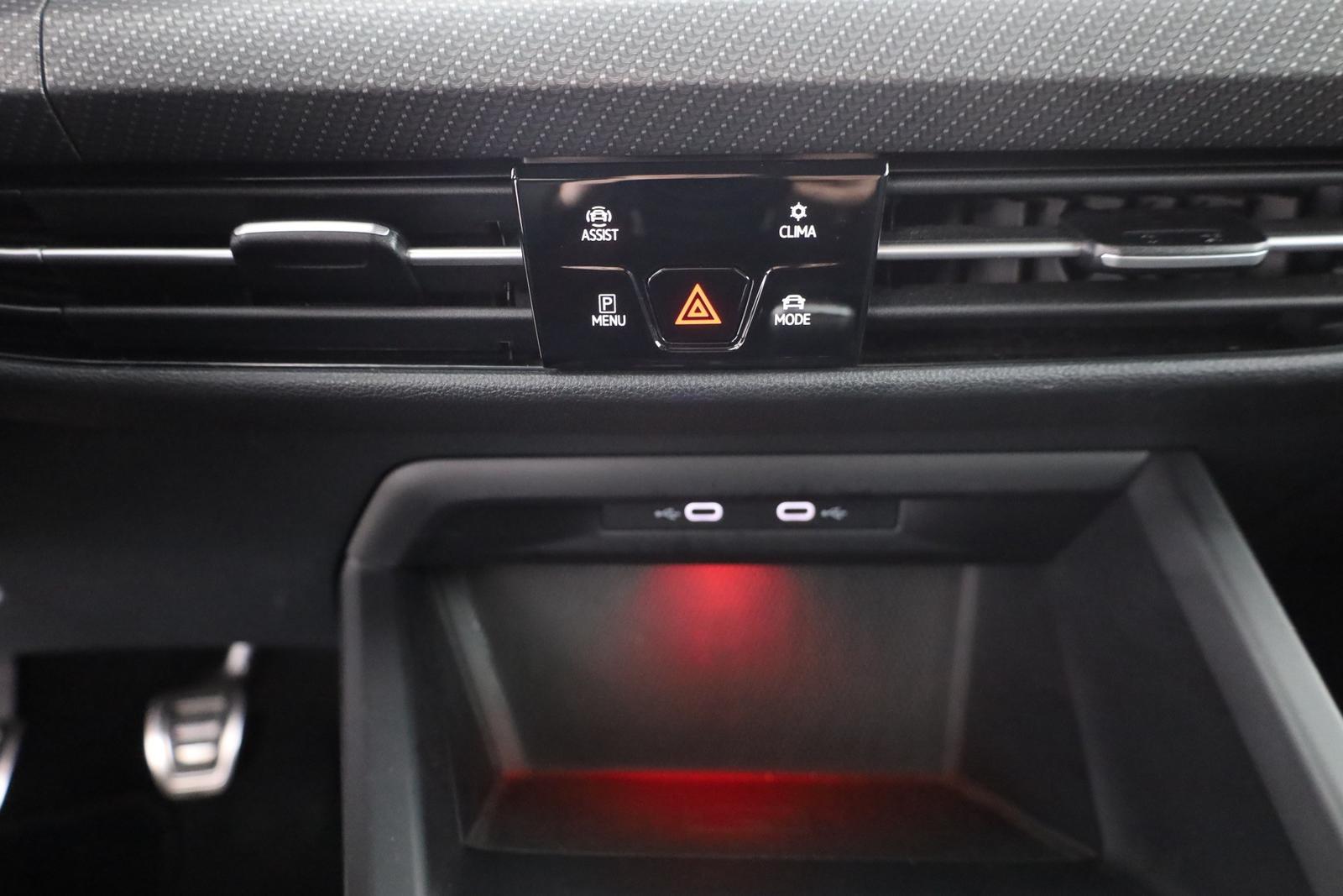 Volkswagen Golf VIII 1.5 TSI R-Line LED Navi ACC Teilleder, миниатюра 12
