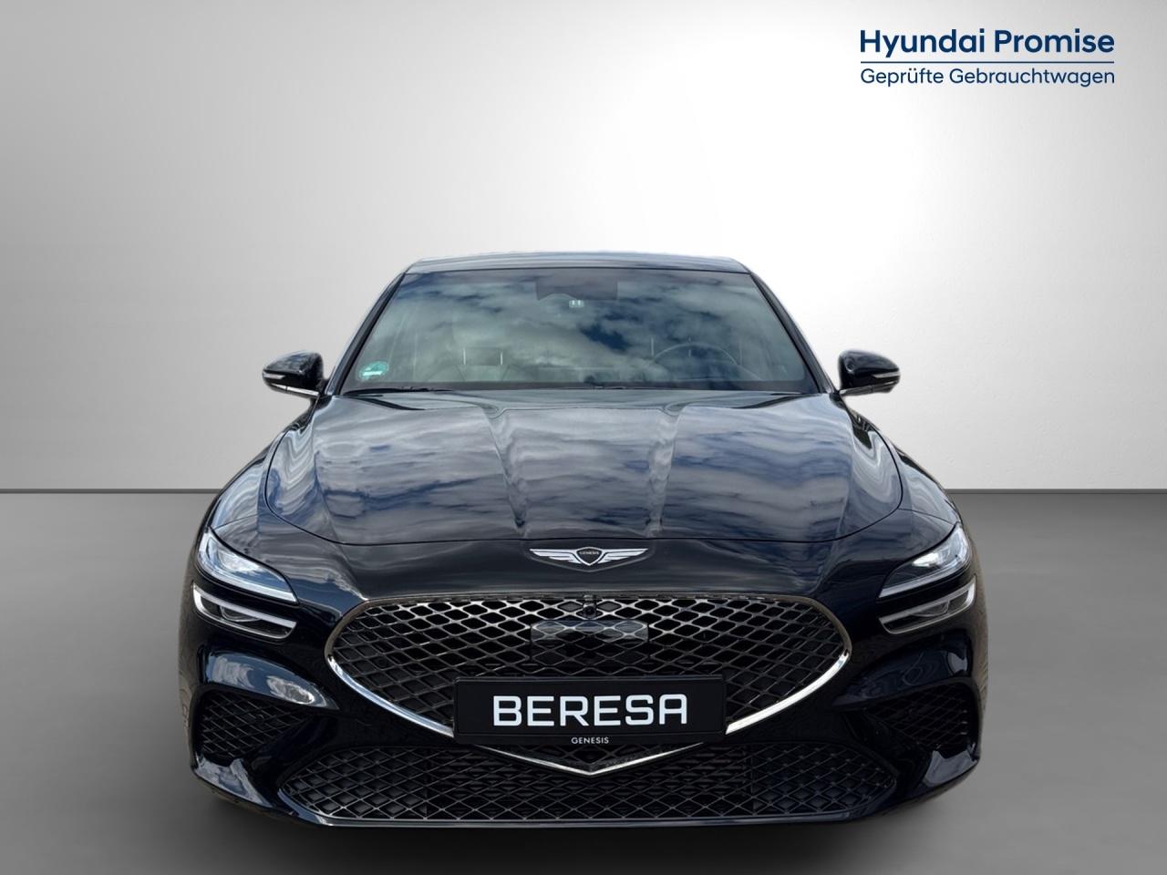 Genesis G70 Shooting Brake 2.0 T RWD Premium Metallic