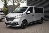 Renault Trafic Passenger 1.6 dCi L1H1 9 personen - silberne Renault Trafic