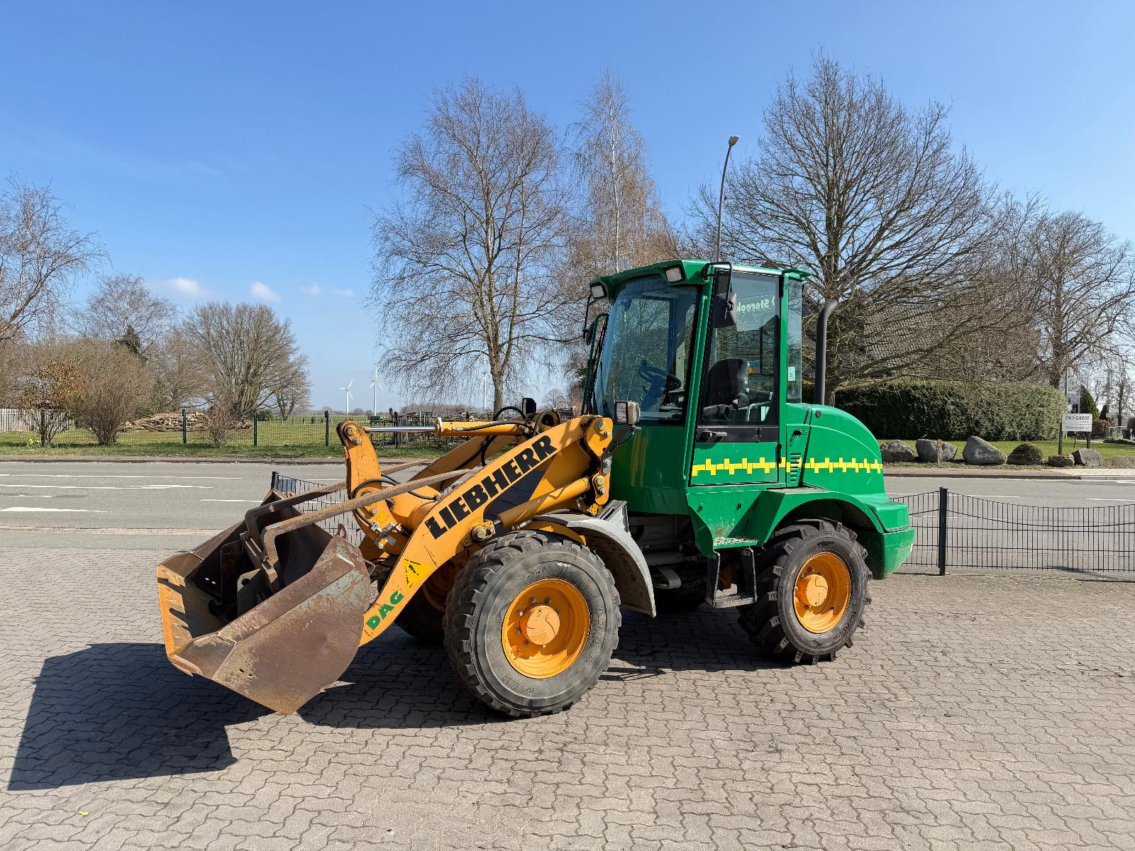 Liebherr L 507 Stereo (506/508)