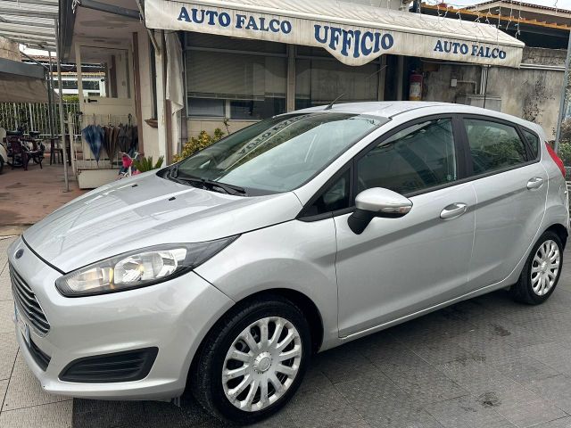 Ford Fiesta 1.4 5 porte Bz.- GPL Black & White E