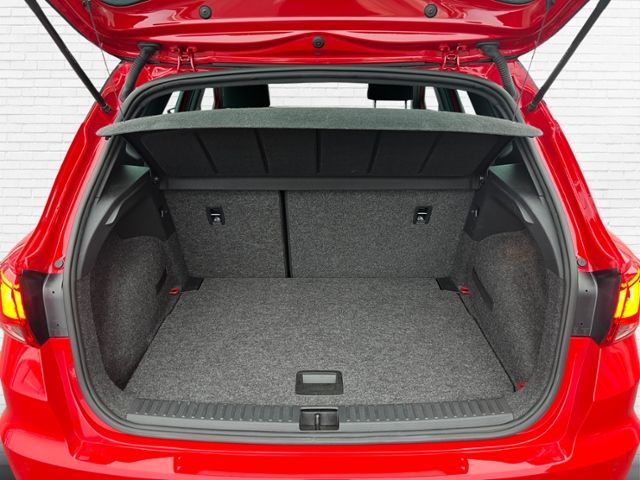 Fahrzeugabbildung SEAT Arona 1.0 TSI FR KLIMA LED NAVI ALU