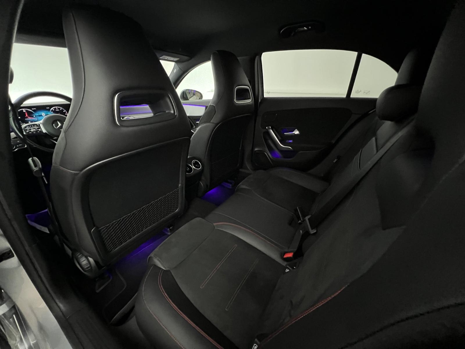 Mercedes-Benz A-Class 4 MATIC / KEYLESS / AMG / AMBIENTE / 1.HD, миниатюра 7