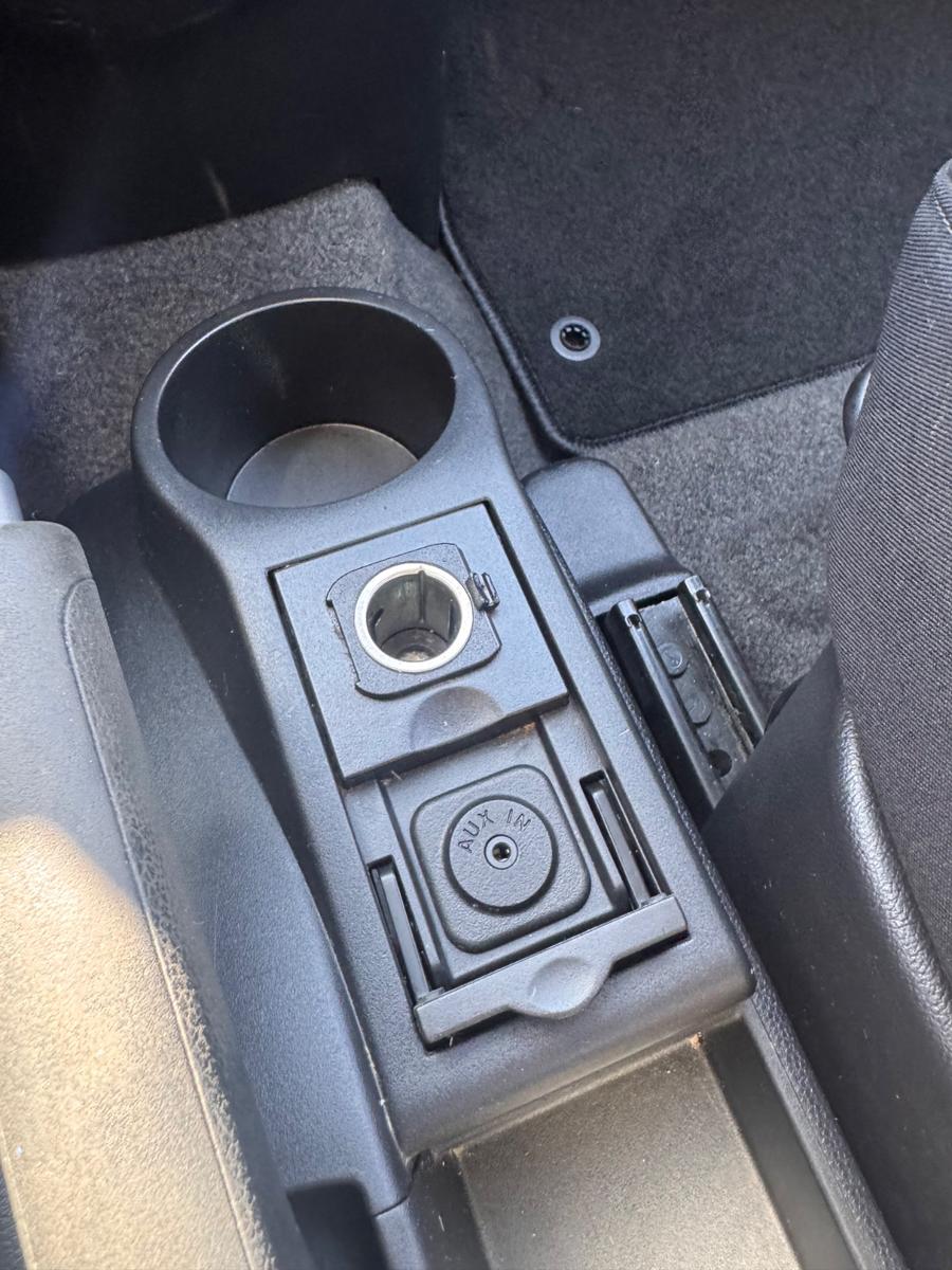 Mazda 2 Independence /Scheckheft/Klima