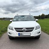 Volkswagen Tiguan 2.0 TDI 4MOTION Track & Field | TÜV NEU