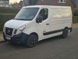 Nissan nv400 - Nissan NV400 von privat