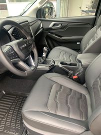 Bild 15 Isuzu D-Max Space Cab 4WD LSE zGG 3500kg f. Wohnkabine
