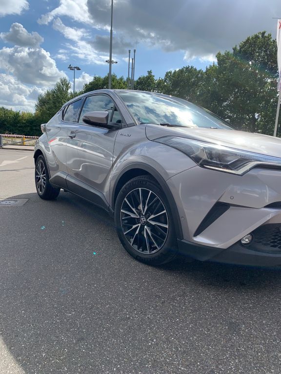 Image of Toyota C-HR