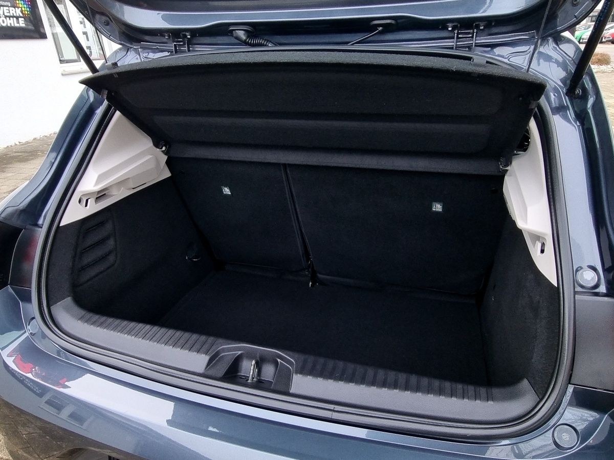 Fahrzeugabbildung Renault Clio ZEN TCe 90