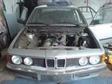 BMW 735i E23 - BMW 7er Reihe: E23