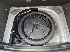 SKODA Karoq SPORTLINE Trittbretter STANDHZ Columbus 5J