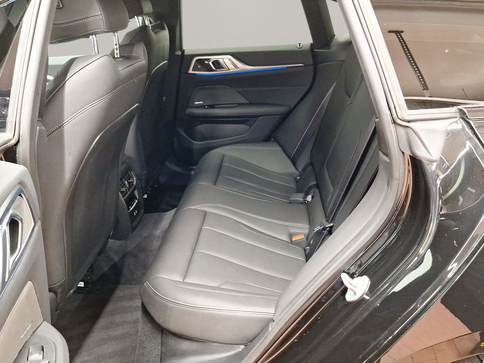 BMW i4 - Bild 6