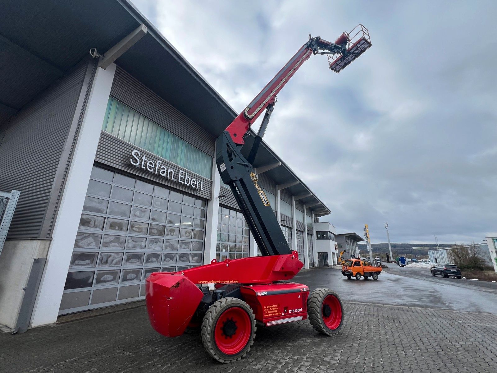 Fahrzeugabbildung Andere Magni DTBJ 30 RT 4x4 / 30,3m / 454kg / nur 722h