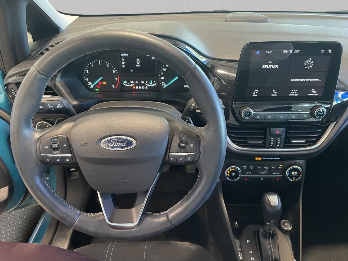 Fahrzeugabbildung Ford Fiesta Cool & Connect Apple CarPlay Android Auto