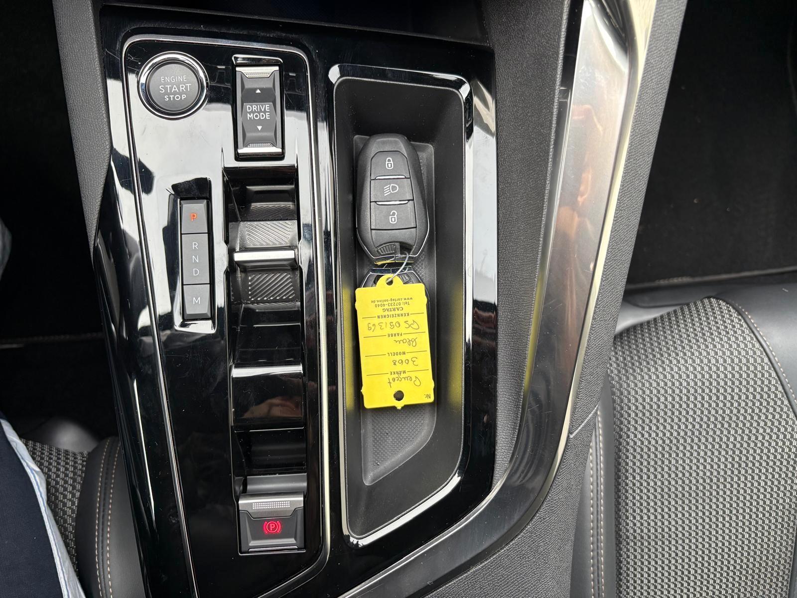 Peugeot 3008 GT -Garantie/Abstandstempomat/S-Heft-
