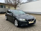 BMW 525 Baureihe 5 Touring 525 d /Vollausstattung / - BMW 525 aus 2016