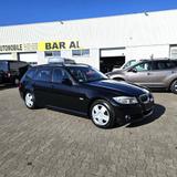 BMW 318 .i LEDER TÜV 4.27 NAVI PANO XENON AHK ALU KL - BMW 318 aus 2010: Kombi, 318i
