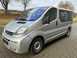 Opel Vivaro Life Bett Tisch 6 Sitze Klima AHK TÜV NEU - gebrauchte Opel Vivaro aus dem Jahr 2005