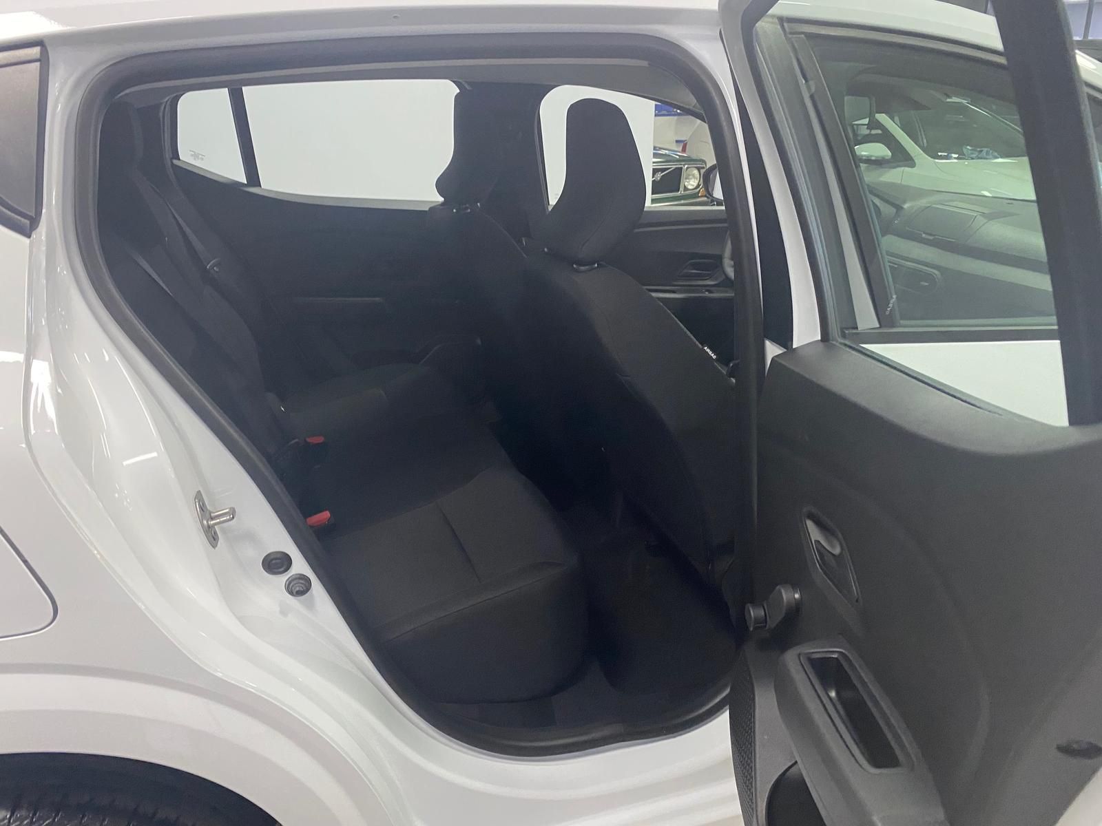 Fahrzeugabbildung Dacia Sandero 1.0 SCe KAT Essential KLIMA+PDC+LED