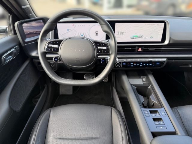 Fahrzeugabbildung Hyundai IONIQ 6 Allradantrieb 77,4kWh  UNIQ-Paket+digita