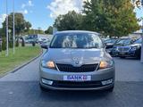 Skoda Rapid 1.6 TDI Ambition *SHZ*Klima*PDC - Skoda Rapid: Limousine