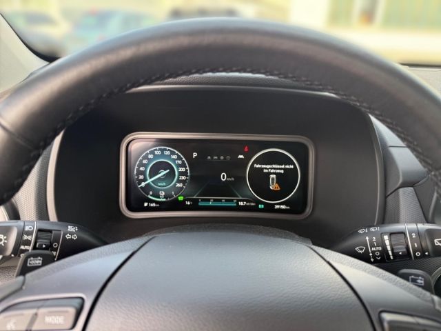 Fahrzeugabbildung Hyundai KONA Trend Elektro 2WD +CARPLAY+RFK+PDC+KLIMA+UV