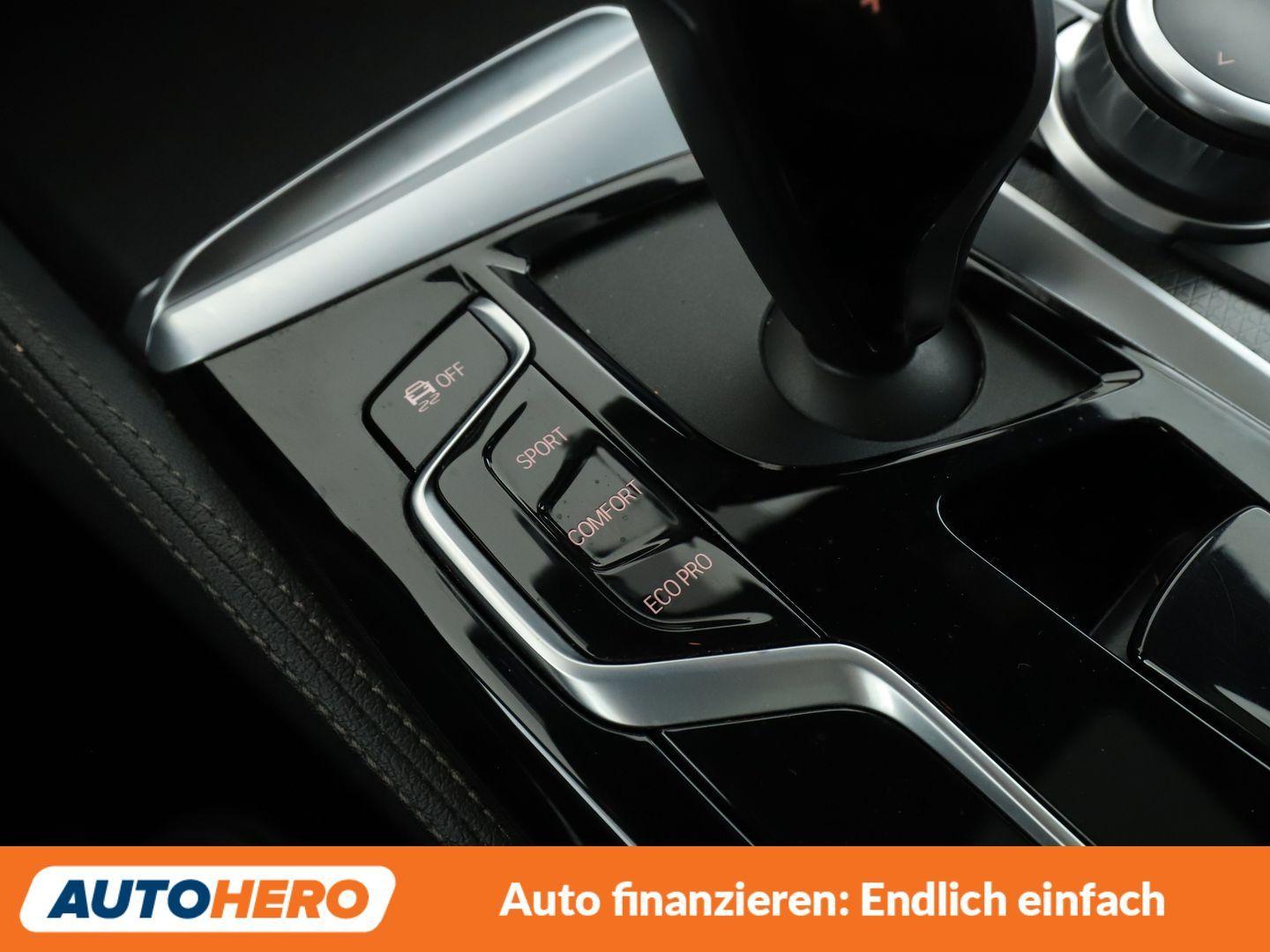 BMW 520i Mild-Hybrid M Sport Aut.*NAVI*CAM*SHZ*