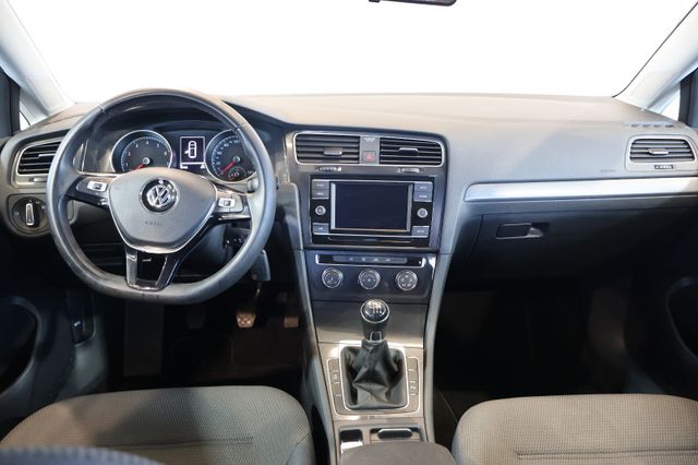 Volkswagen Golf VII Lim. 1.5 TSI Comfortline FRONT+PDC+ALU
