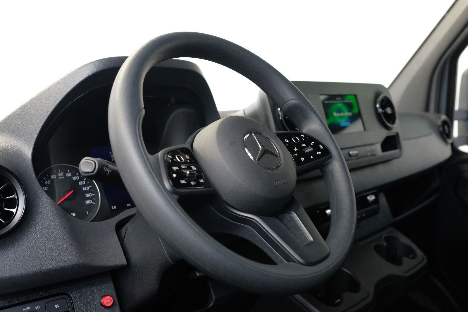 Fahrzeugabbildung Mercedes-Benz Sprinter 319 CDI Koffer Ladebordwand SOFORT