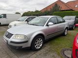Volkswagen Passat Lim.*Klima*Sitzhzg*PDC*Tüv Neu - gebrauchte VW Passat aus dem Jahr 2004