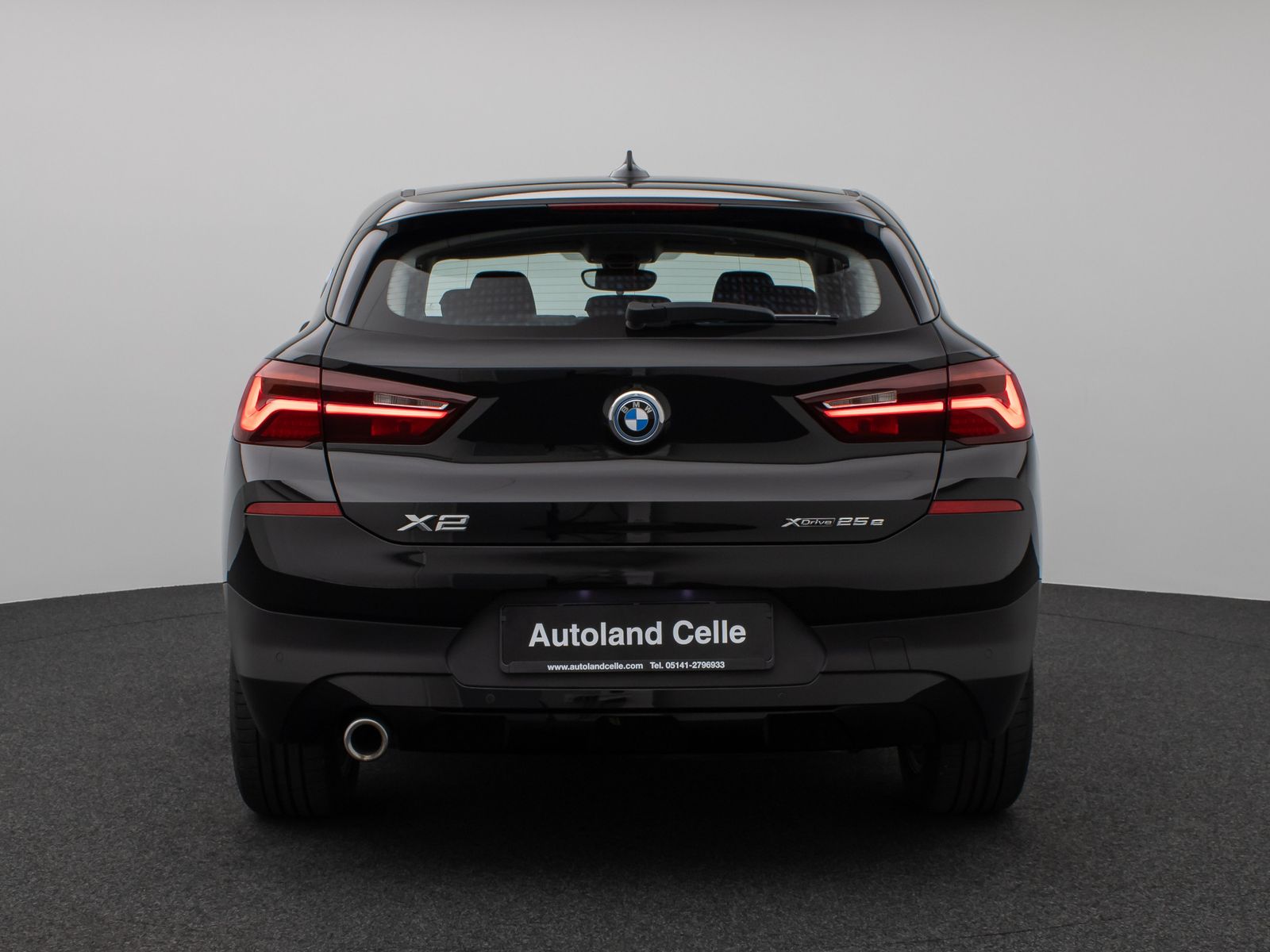 Fahrzeugabbildung BMW X2 xD25e HUD DAB H/K Navi+ Parkassist Alarm LED